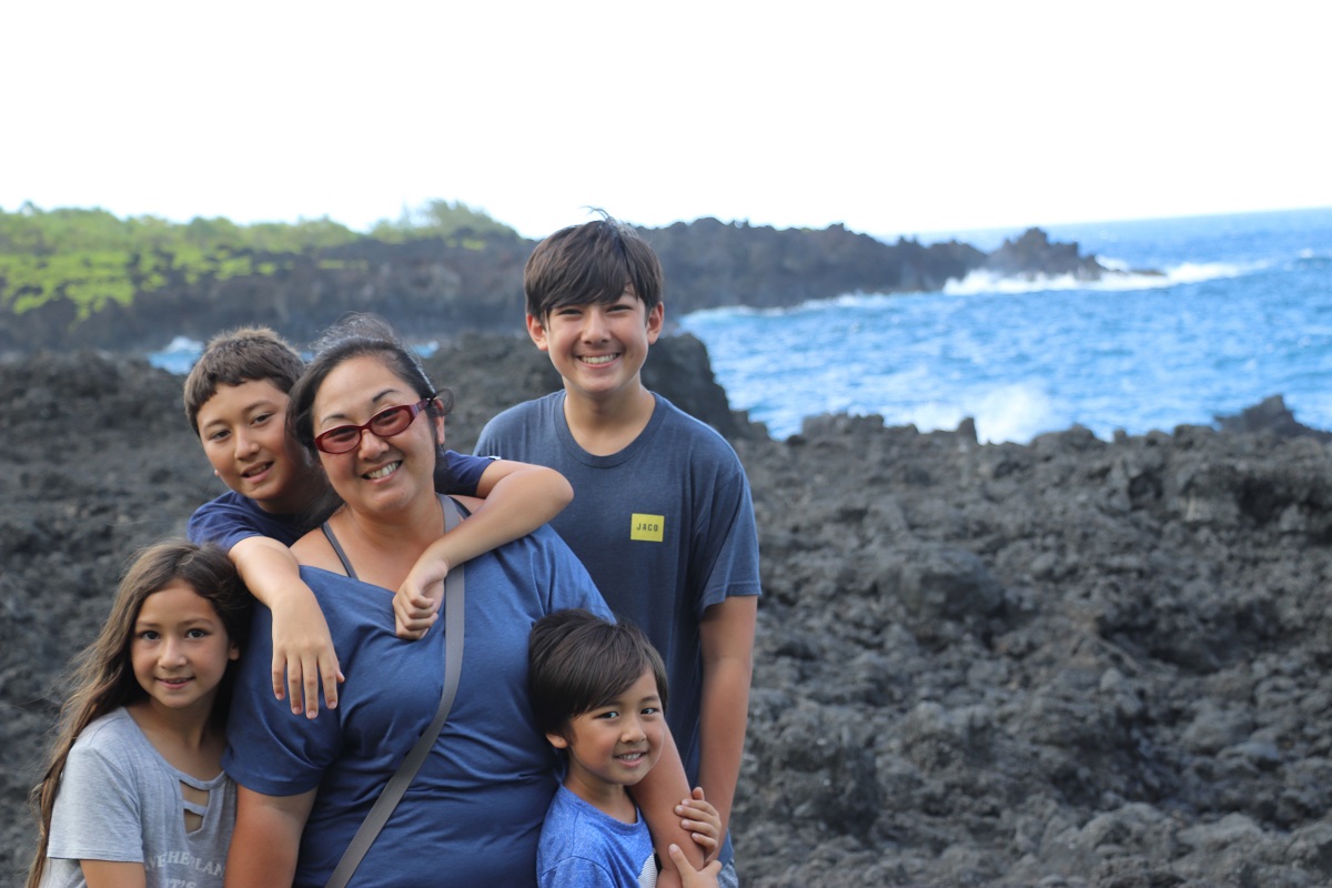 Maui Waianapanapa State Park family picture Road to Hana Trip - Maui Waianapanapa State Park family picture